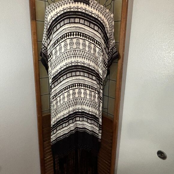 Ruggine Kimono Boho Western Duster Shawl Poncho Wrap Fringe Hem One Size - Picture 4 of 14